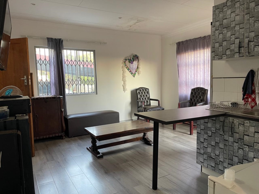 5 Bedroom Property for Sale in Valhalla Gauteng