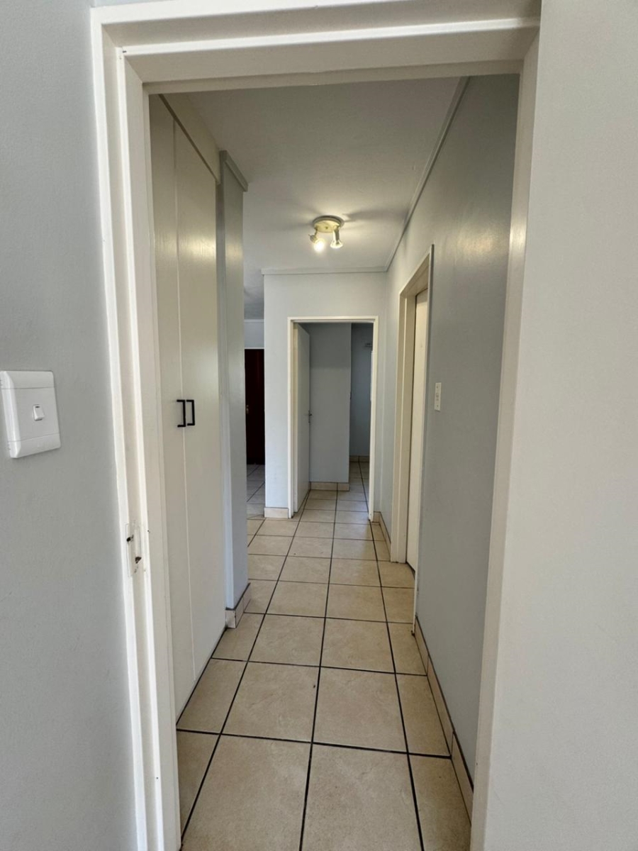 2 Bedroom Property for Sale in Menlyn Gauteng