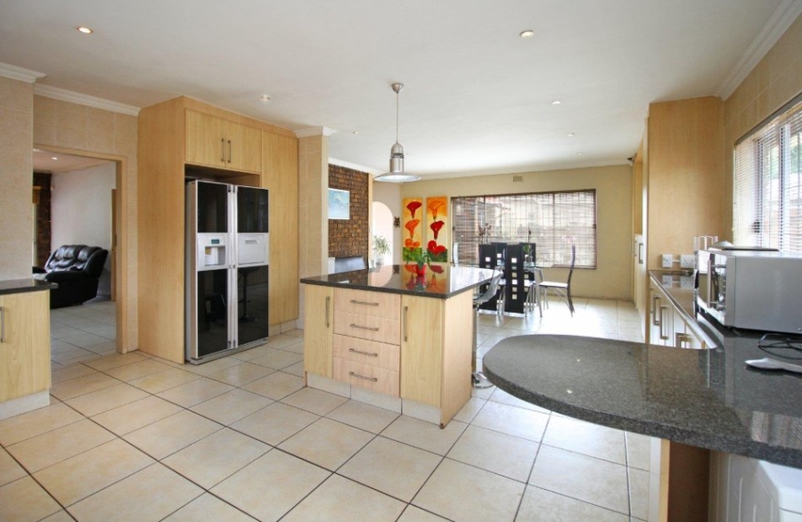 4 Bedroom Property for Sale in Elma Park Gauteng