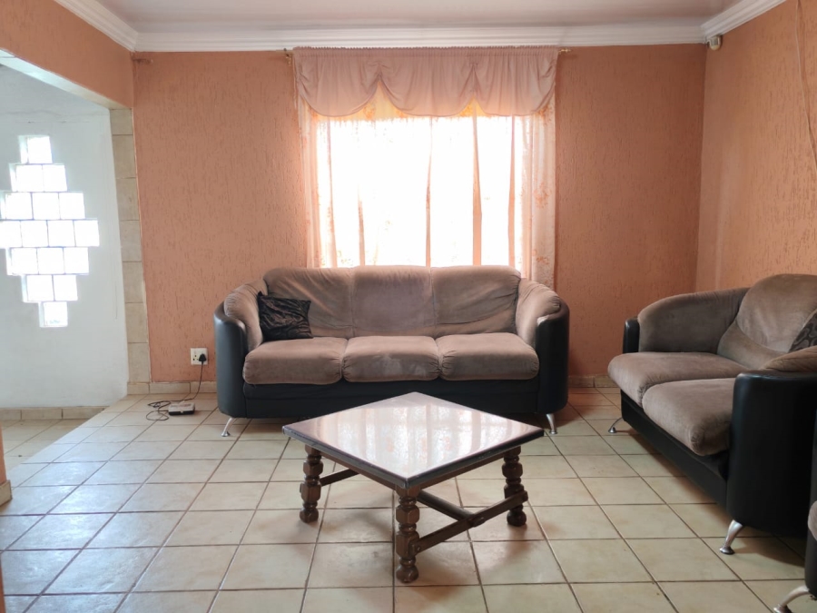 3 Bedroom Property for Sale in Lenasia Ext 10 Gauteng