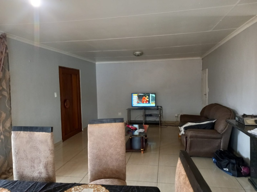 3 Bedroom Property for Sale in Lenasia Ext 2 Gauteng