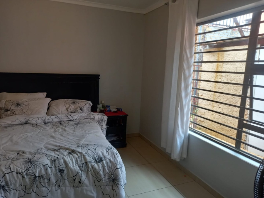 3 Bedroom Property for Sale in Lenasia Ext 2 Gauteng