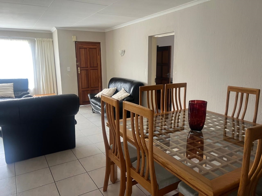 3 Bedroom Property for Sale in Glenanda Gauteng