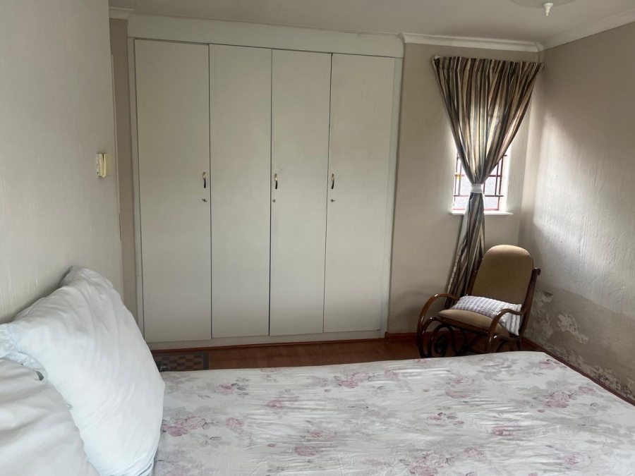 3 Bedroom Property for Sale in Glenanda Gauteng