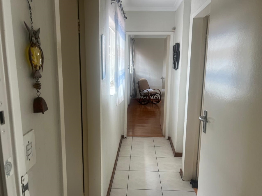 3 Bedroom Property for Sale in Glenanda Gauteng