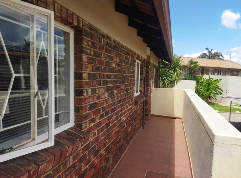 2 Bedroom Property for Sale in Eden Glen Gauteng