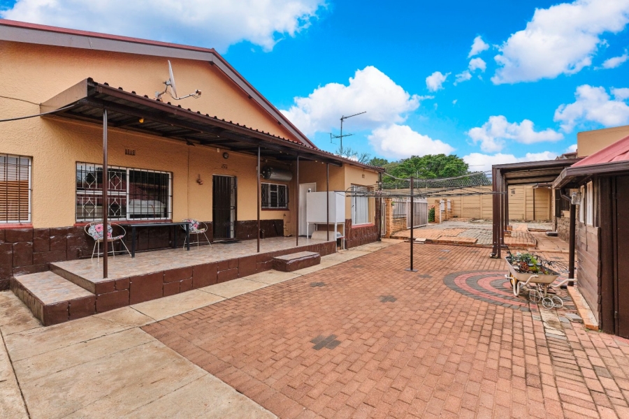 3 Bedroom Property for Sale in Westdene Gauteng