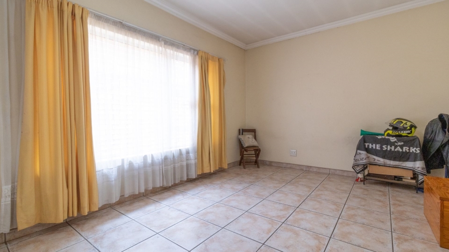 3 Bedroom Property for Sale in New Redruth Gauteng