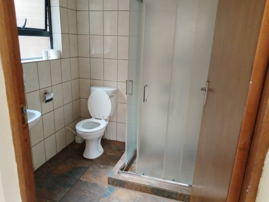 To Let 2 Bedroom Property for Rent in The Orchards Gauteng