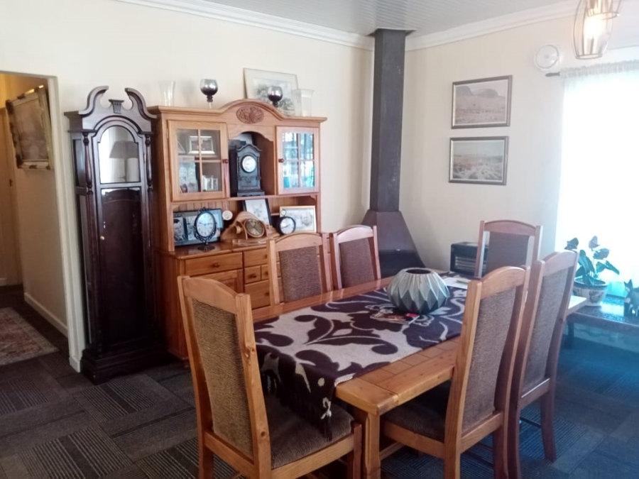 7 Bedroom Property for Sale in Silverton Gauteng