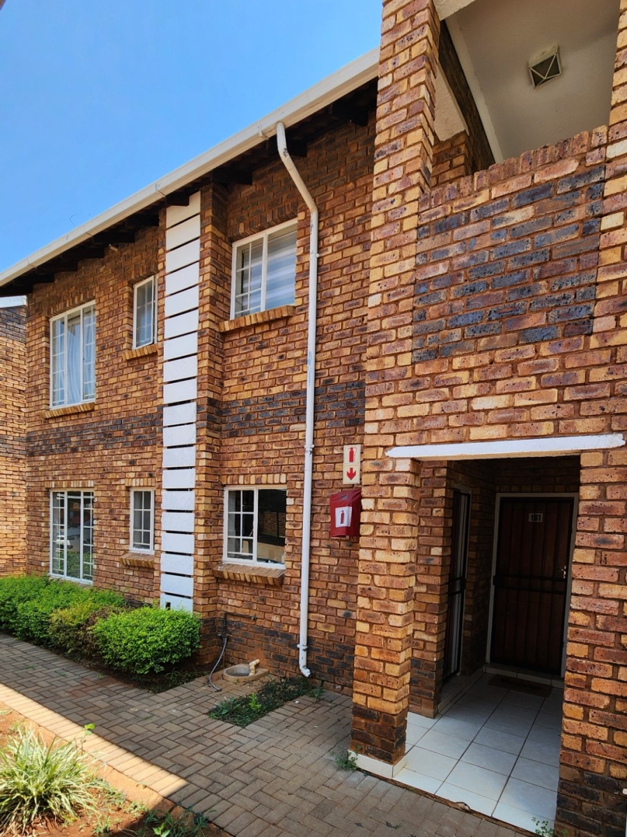 2 Bedroom Property for Sale in Clarina Gauteng