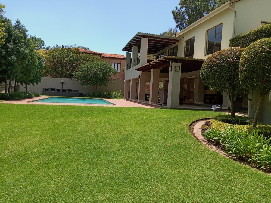 1 Bedroom Property for Sale in Fourways Gauteng