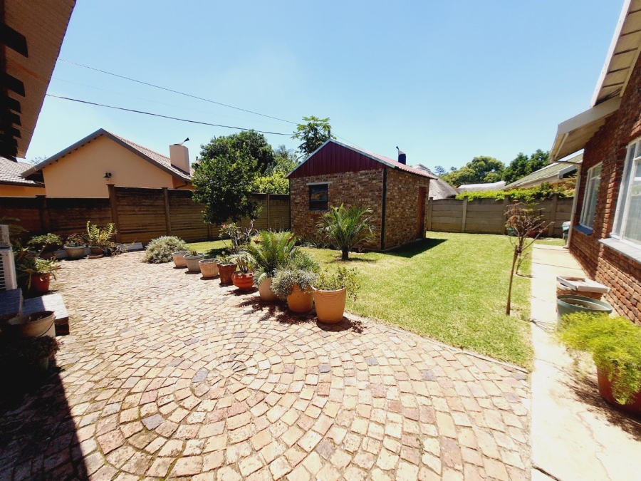 3 Bedroom Property for Sale in Annlin Gauteng