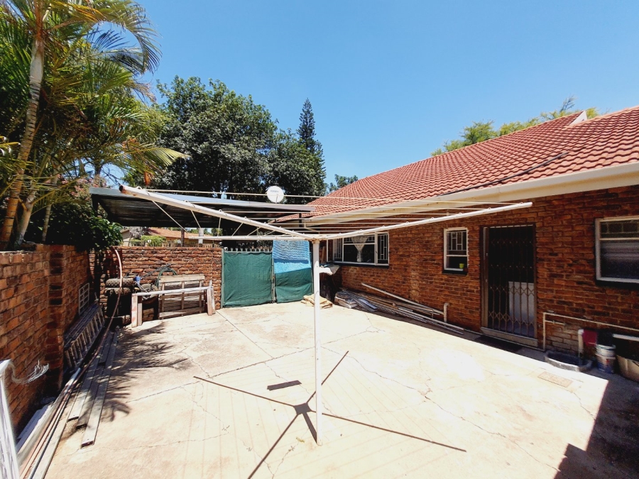 3 Bedroom Property for Sale in Annlin Gauteng