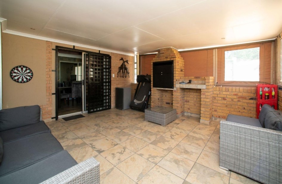 3 Bedroom Property for Sale in Croydon Gauteng