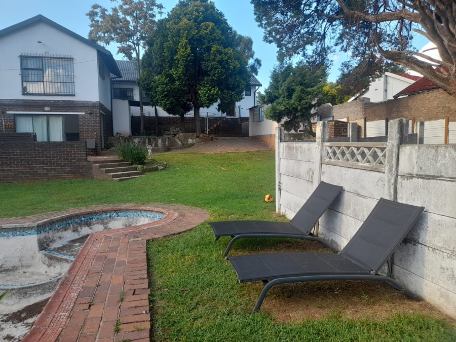 6 Bedroom Property for Sale in Winchester Hills Gauteng