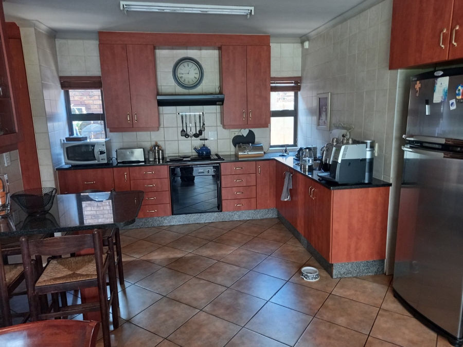 3 Bedroom Property for Sale in Sunnyrock Gauteng