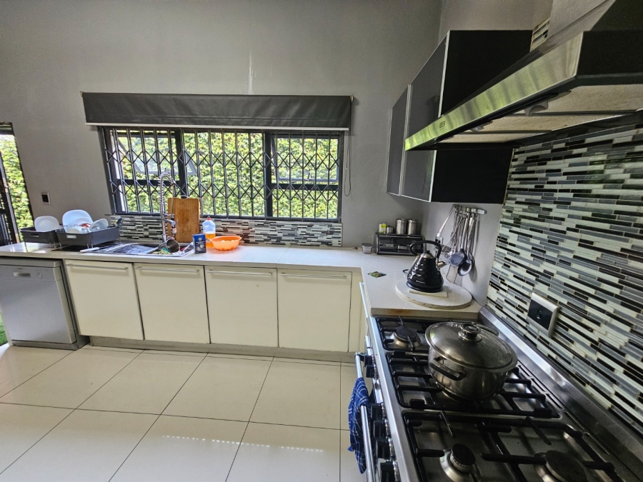 To Let 5 Bedroom Property for Rent in Erasmia Gauteng