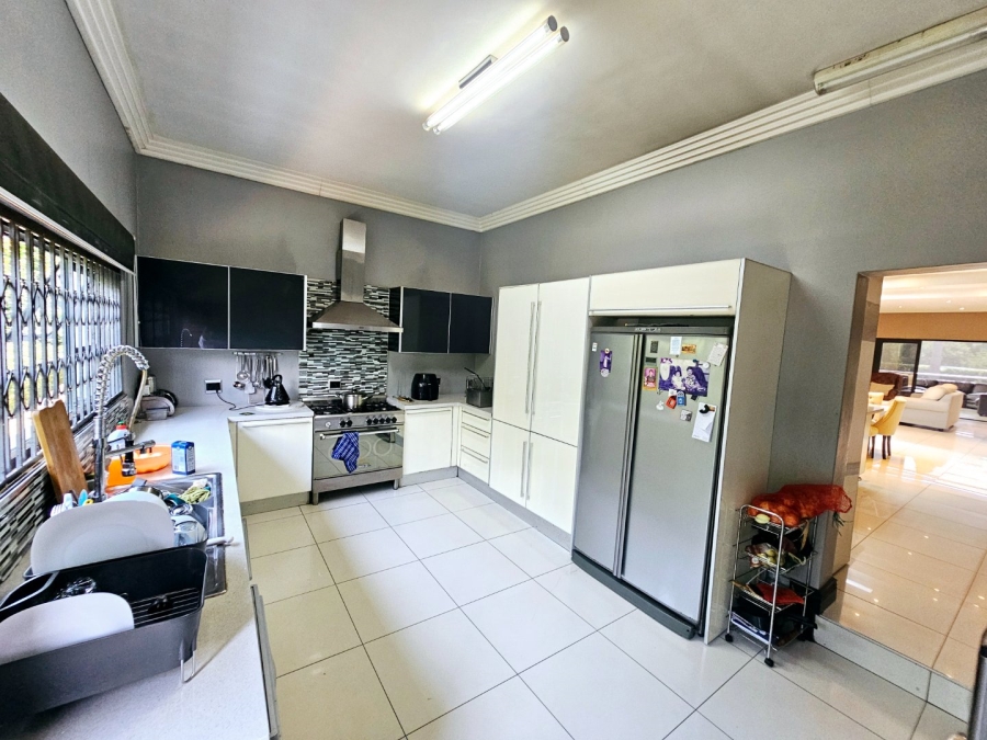 To Let 5 Bedroom Property for Rent in Erasmia Gauteng