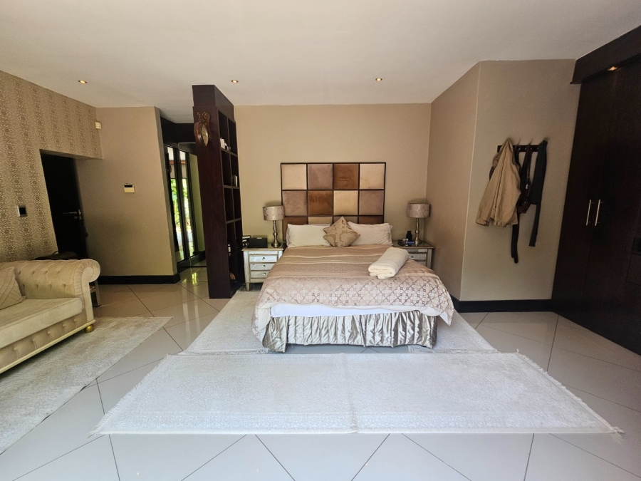 To Let 5 Bedroom Property for Rent in Erasmia Gauteng