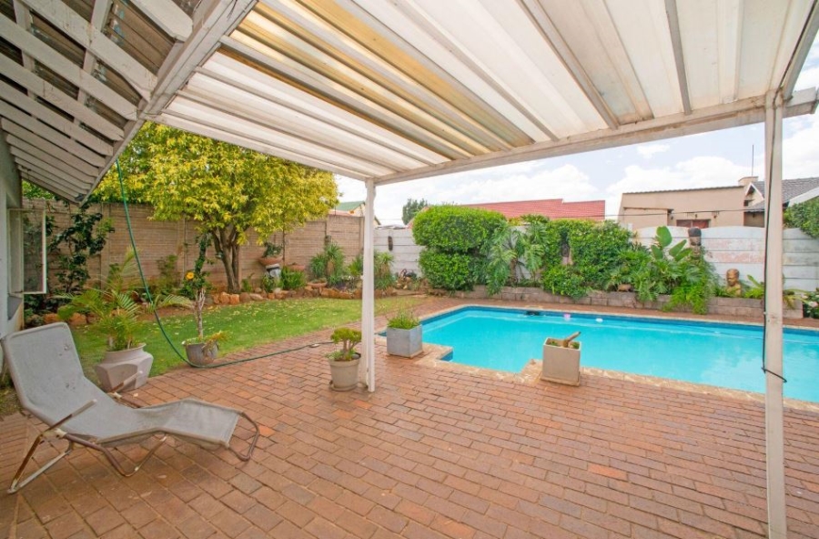 3 Bedroom Property for Sale in Marlands Gauteng