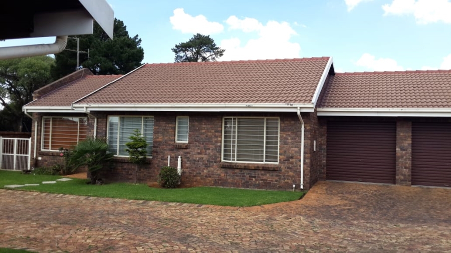 3 Bedroom Property for Sale in Dal Fouche Gauteng