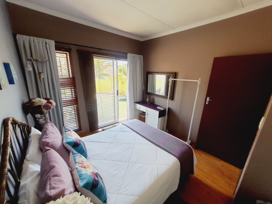  Bedroom Property for Sale in Rietvalleirand Gauteng