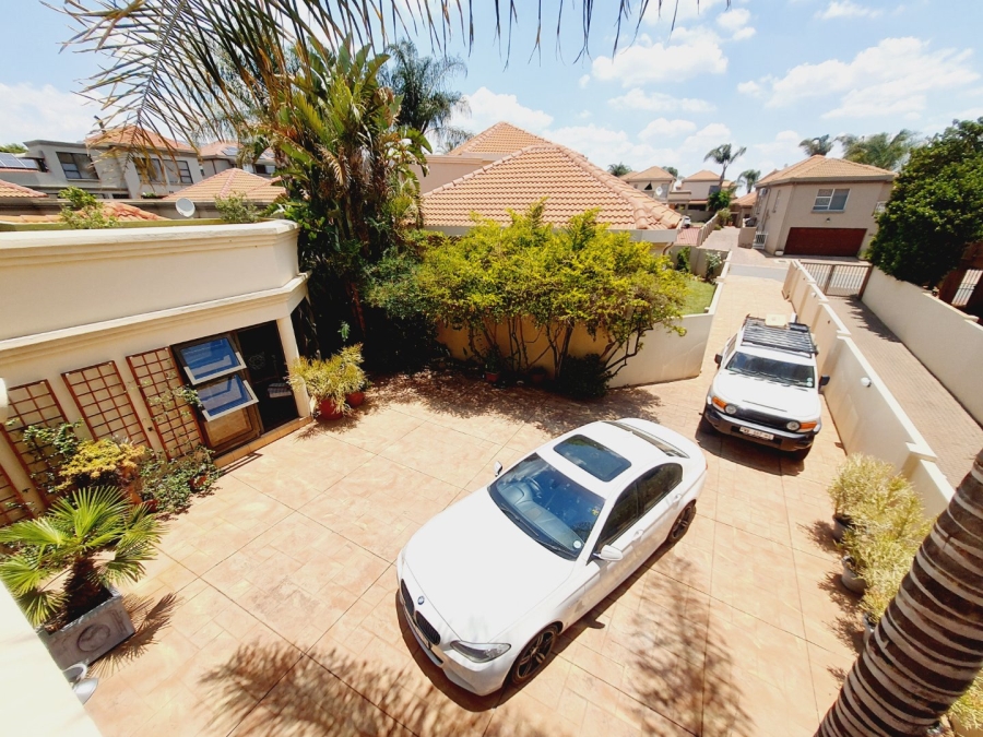  Bedroom Property for Sale in Rietvalleirand Gauteng