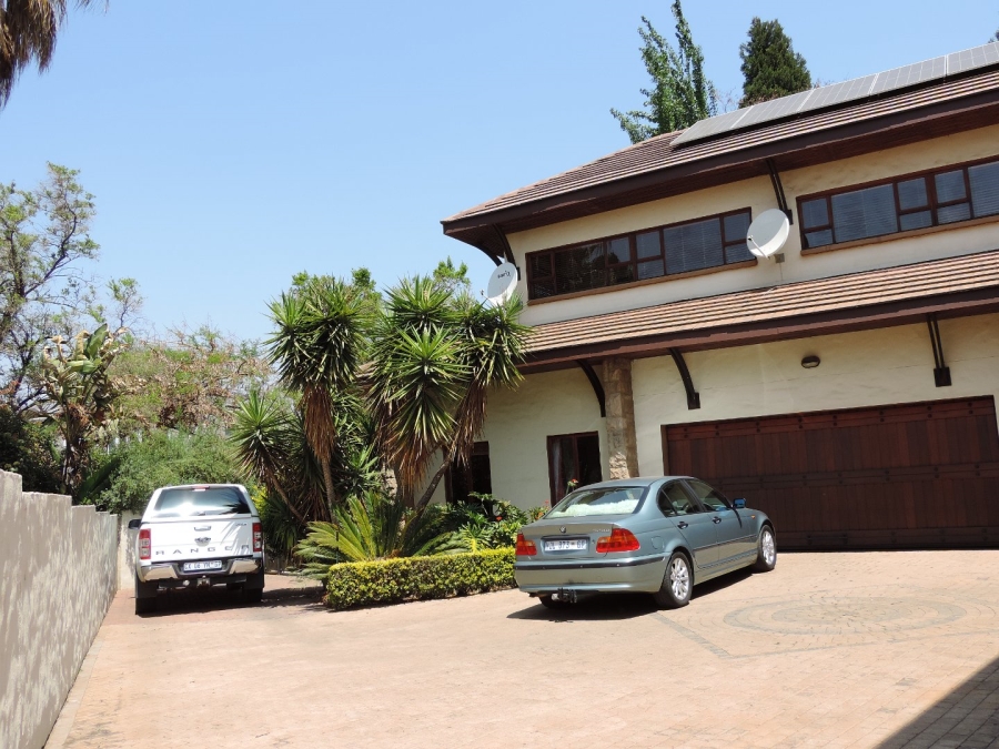 4 Bedroom Property for Sale in Silver Lakes Golf Estate Gauteng