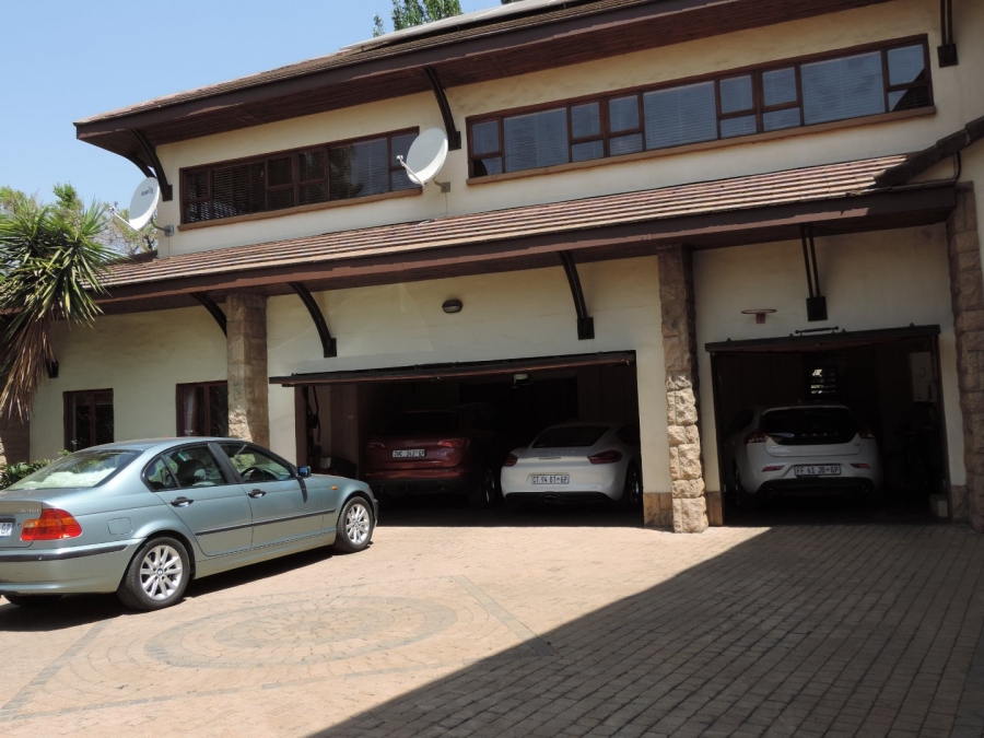 4 Bedroom Property for Sale in Silver Lakes Golf Estate Gauteng