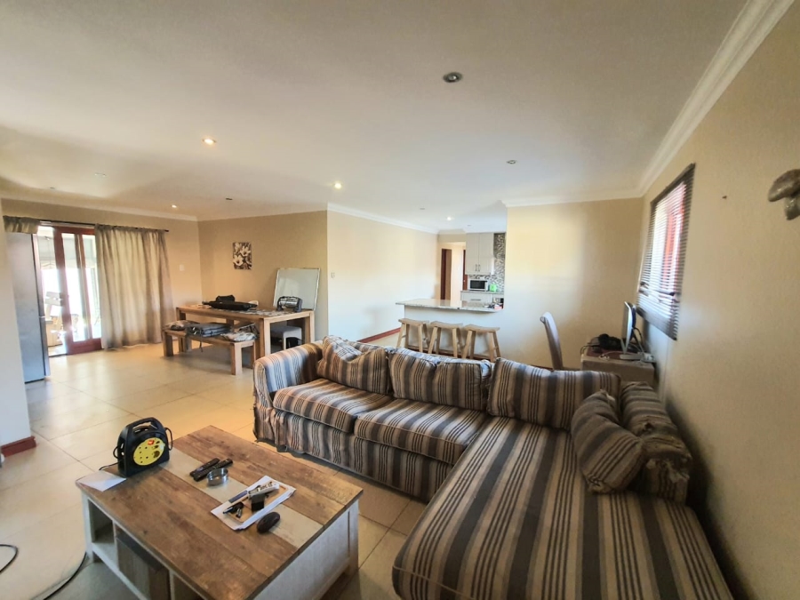 2 Bedroom Property for Sale in Olympus AH Gauteng