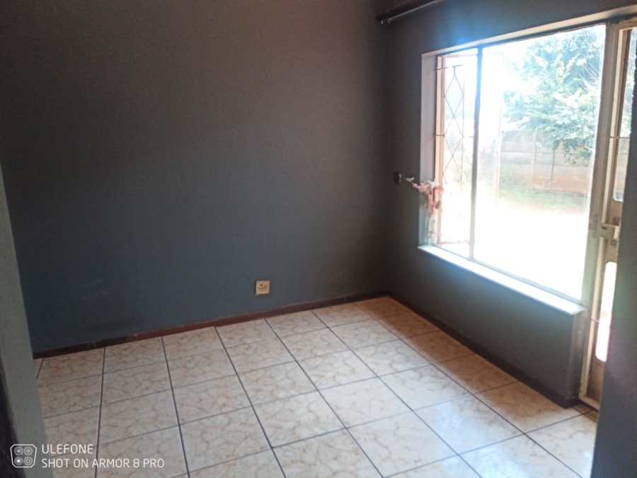 To Let 3 Bedroom Property for Rent in Dawn Park Gauteng