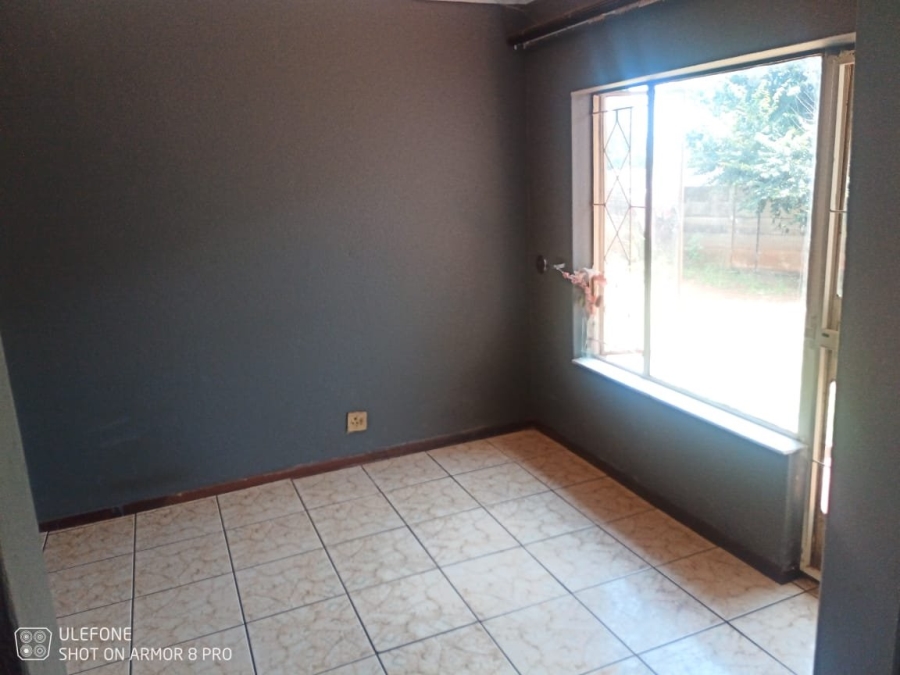 To Let 3 Bedroom Property for Rent in Dawn Park Gauteng