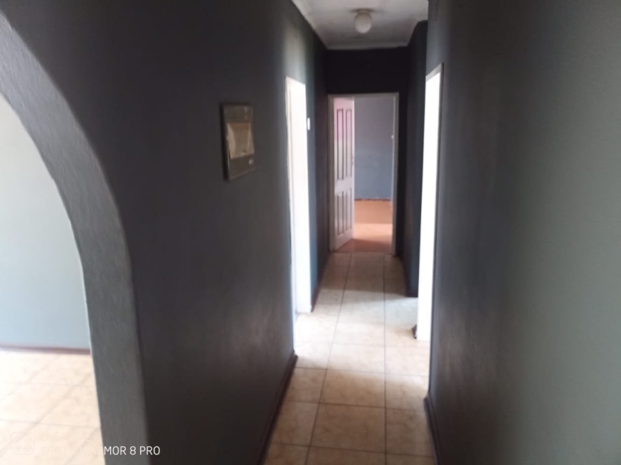 To Let 3 Bedroom Property for Rent in Dawn Park Gauteng