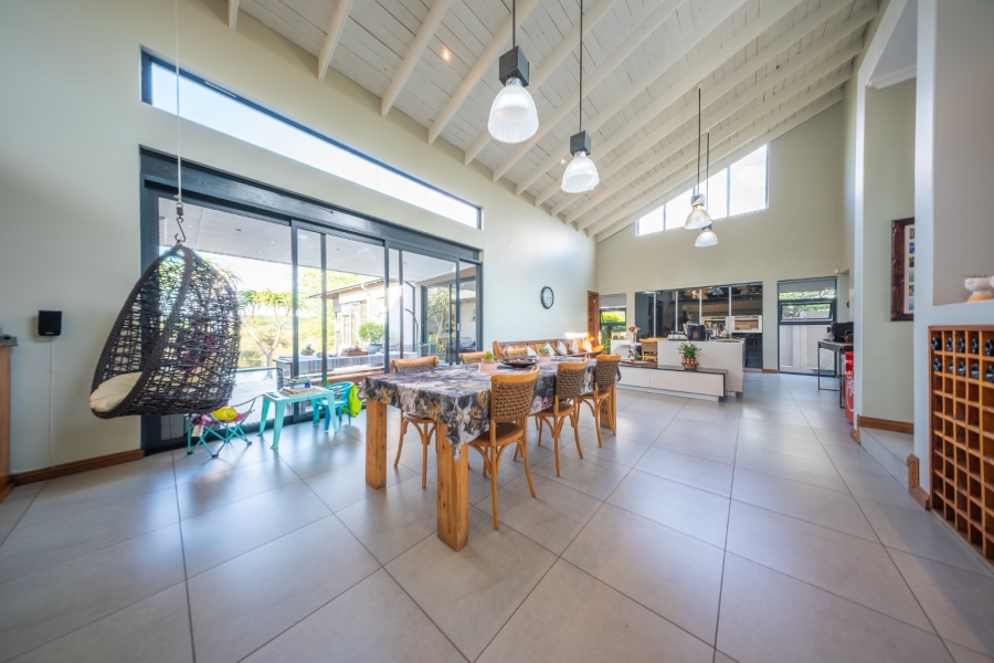 4 Bedroom Property for Sale in Lakeside Village Gauteng