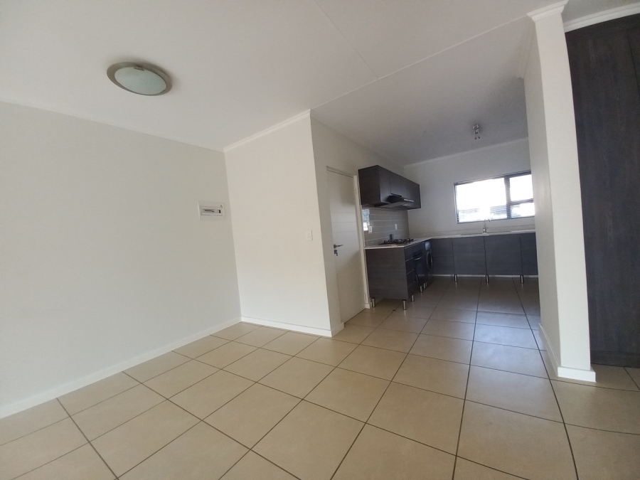 2 Bedroom Property for Sale in Greenstone Hill Gauteng