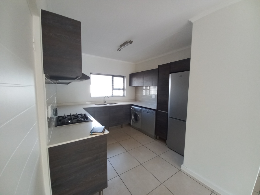 2 Bedroom Property for Sale in Greenstone Hill Gauteng