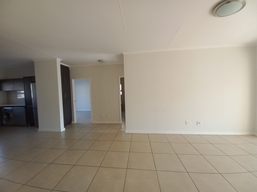 2 Bedroom Property for Sale in Greenstone Hill Gauteng