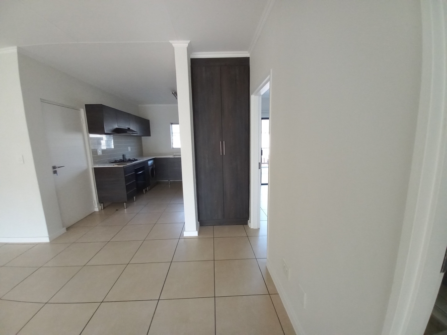 2 Bedroom Property for Sale in Greenstone Hill Gauteng