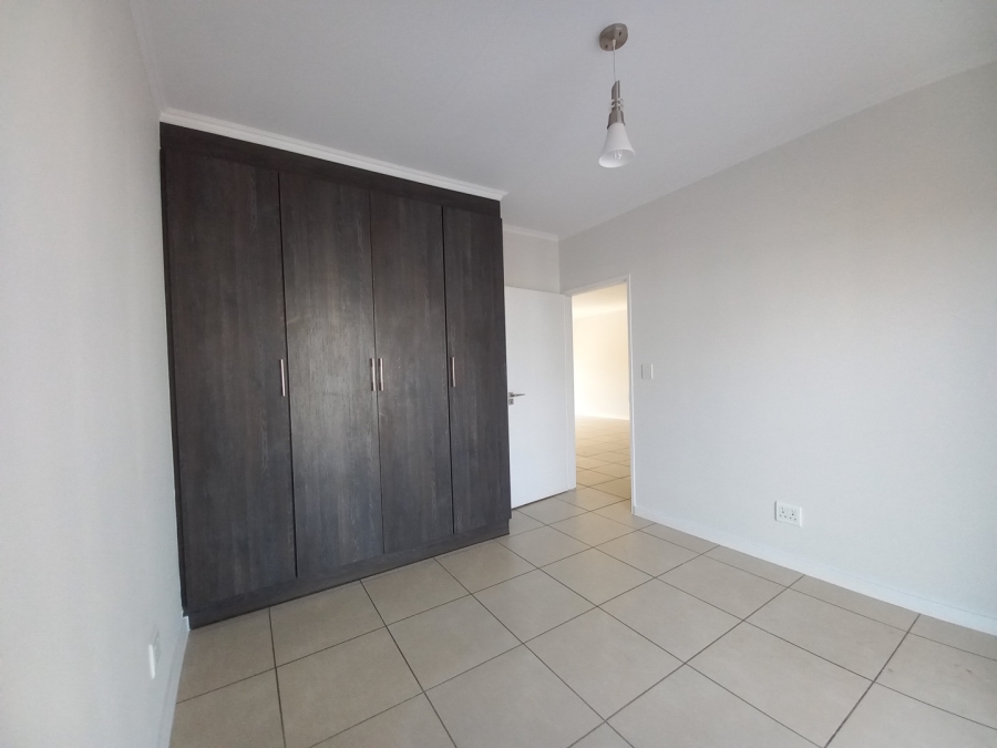 2 Bedroom Property for Sale in Greenstone Hill Gauteng