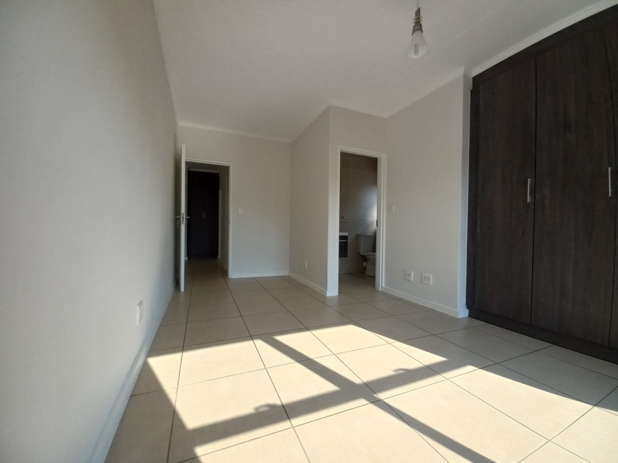 2 Bedroom Property for Sale in Greenstone Hill Gauteng