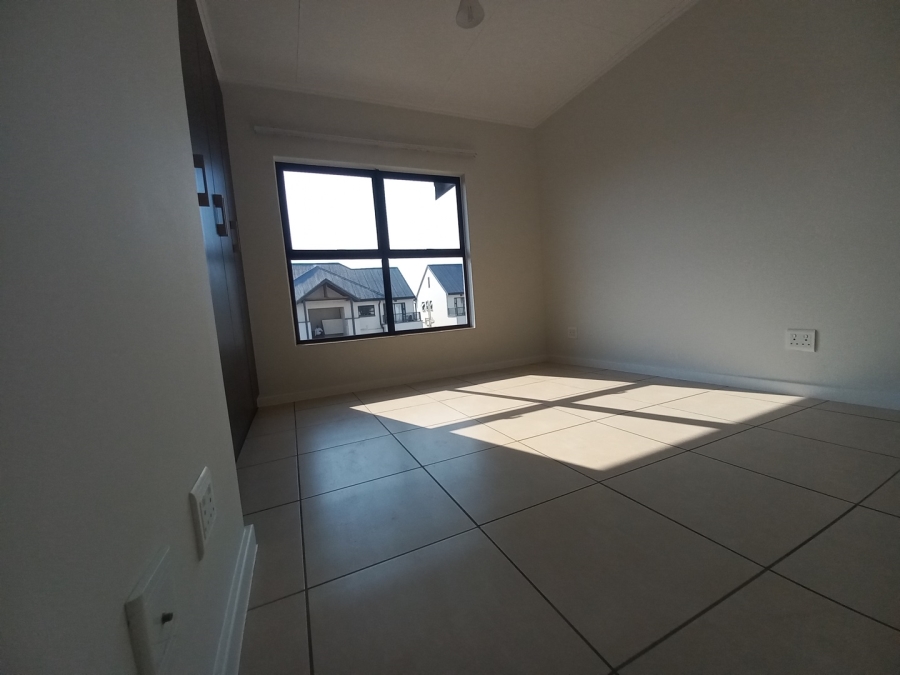 2 Bedroom Property for Sale in Greenstone Hill Gauteng