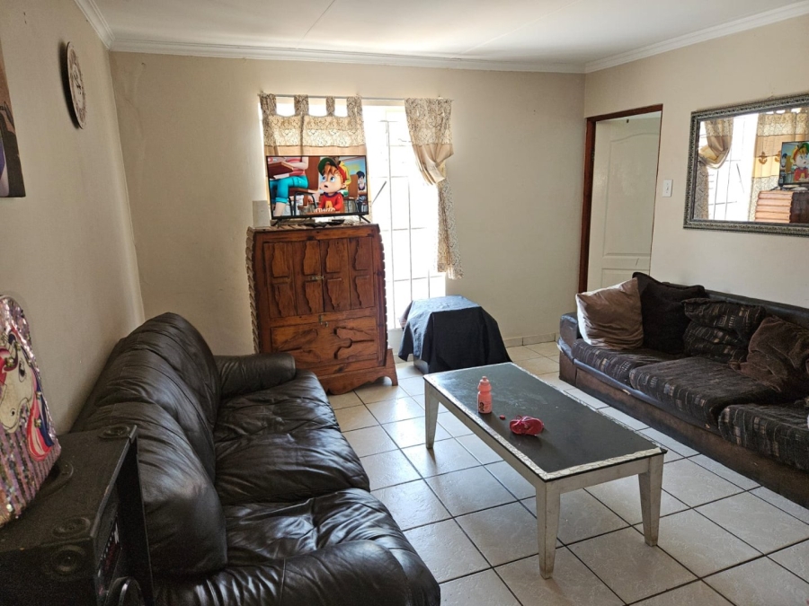 To Let 2 Bedroom Property for Rent in Witfield Gauteng