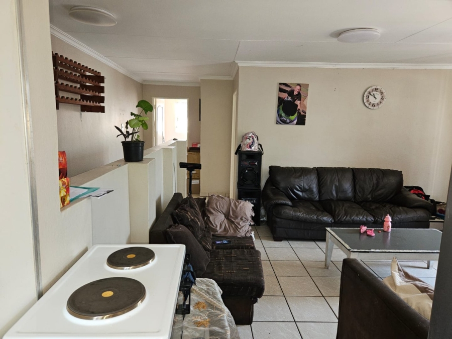 To Let 2 Bedroom Property for Rent in Witfield Gauteng