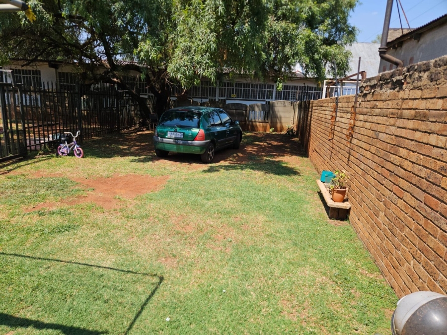 To Let 2 Bedroom Property for Rent in Witfield Gauteng