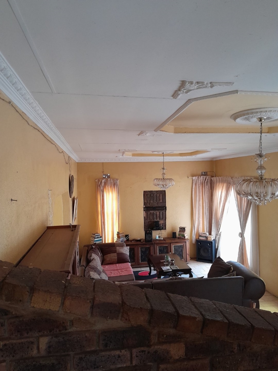 2 Bedroom Property for Sale in Soshanguve AA Gauteng