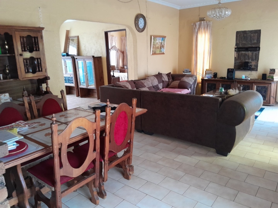 2 Bedroom Property for Sale in Soshanguve AA Gauteng