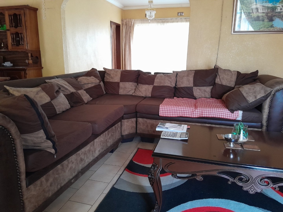 2 Bedroom Property for Sale in Soshanguve AA Gauteng