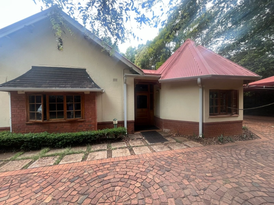 To Let commercial Property for Rent in Brooklyn Gauteng