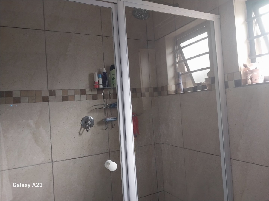 3 Bedroom Property for Sale in Albertsdal Gauteng